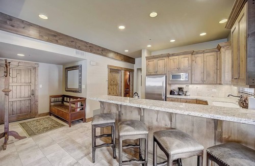 Deer Valley Condo | Ski-in/Ski-out 2BDR Condo w/Hot Tub | Mont Cervin