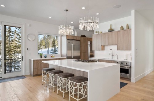 Park City House | Ski-In/Ski-Out Colony Home w/Hot Tub