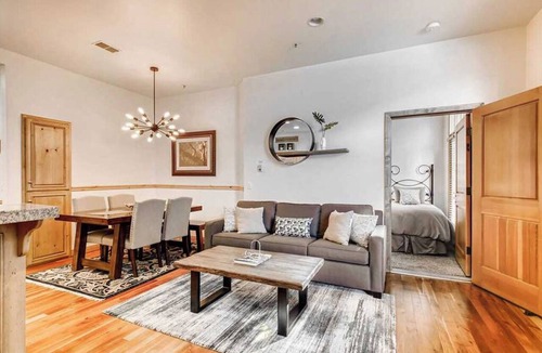 Downtown Park City Condo | Ski-in/Ski-out Condo next to the Town Lift