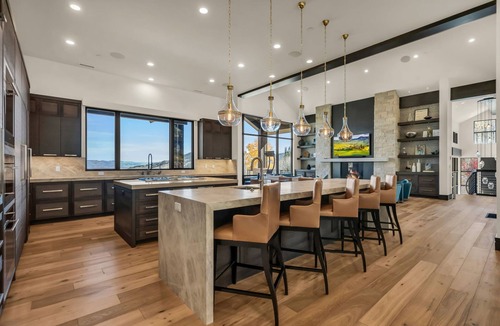 Park City House | Ski-in/ski-out luxury chalet with hot tub, pool, located in The Colony