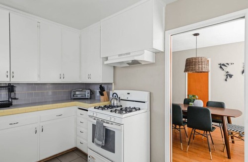 South Park House | South Park Quiet 2bd Close to Downtown + AC