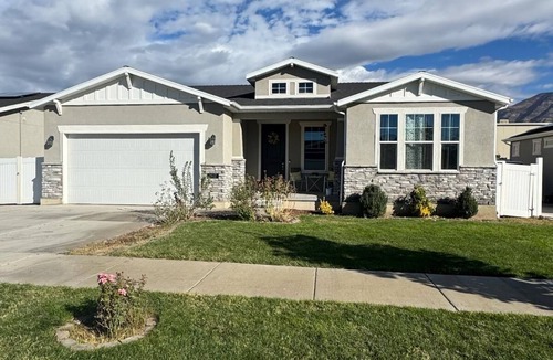 Lindon House | Spacious 5-bedroom house in fabulous Lindon inches away from I-15