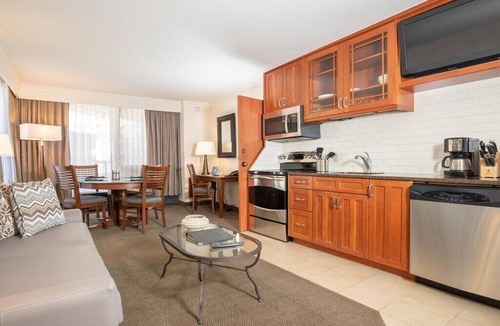 Sandy Apartment | Spacious Studio | Cliff Club At Snowbird