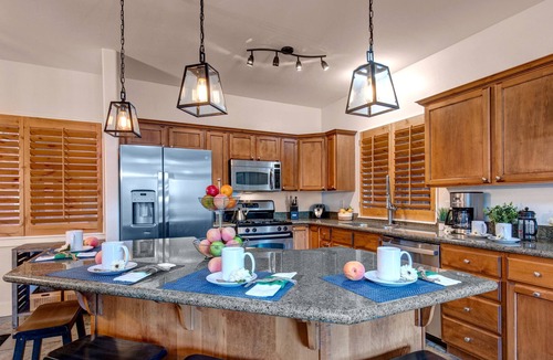 Bear Hollow Village Condo | Steps from Hot Tub, Minutes from Ski Lift! Remote work friendly!