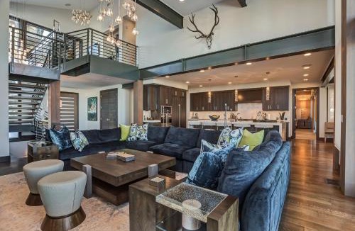 Deer Valley House | Stunning 6-Bedroom Chalet in Heart of Park City
