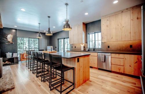 Salt Lake Mountain Resorts House | Stunning New Build! Xanadu - Private Luxury Home at Solitude Mountain Resort