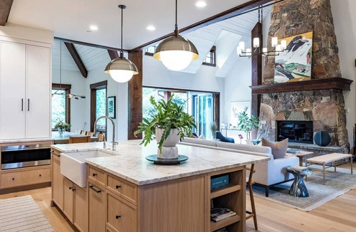 Park City Ski Chalet | Stunning Ski Home with Hot Tub, Theater, Gym