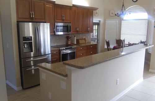 Weeki Wachee Gardens House | Summer Deal Cheap, Waterfront,Kayaks,swimming, Weeki Wachee River, 80 boat rent