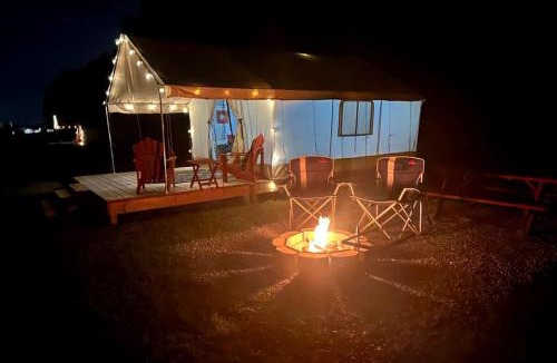 Cassville Other | Summer Escape: Hike & Stargaze near Roaring River in Cassville, MO