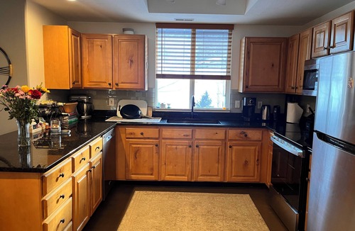 Pinebrook Condo | Sundance Film Festival Stay-Lovely 2BR/2BA Condo in Park City