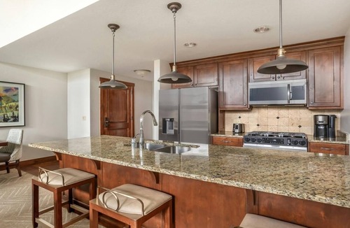 Park City Resort | Sunrise Lodge by Hilton Grand Vacations: Your Dream 2-Bedroom Mountain Retreat