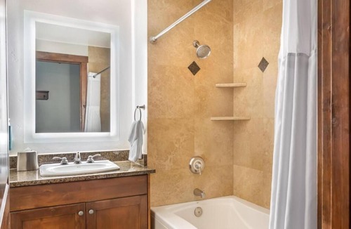 Park City Cabin | Sunrise Lodge Ski-In/Ski-Out! Cozy 3BR Park City Retreat