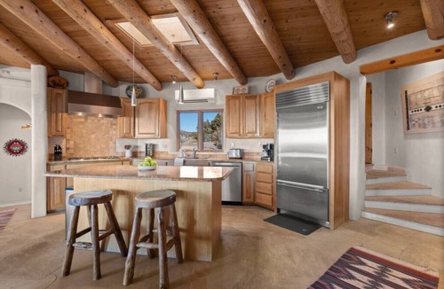 North Hills RV Rental | Sunset view with Hot tub, Game Room