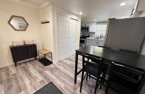 South Salt Lake Cottage | Super Clean, Pet Friendly, Cozy Cottage.