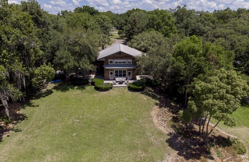 Candler House | Take a look at beautiful Cedar Lodge on Lake Weir!