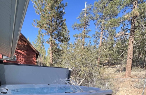 Fawnskin House | The Bunkhouse - Nestled by stunning trees of the San Bernardino Forest, Foosball table! Hot Tub!