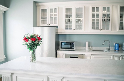 Millersburg Hotel | The Lieutenant's Suite: Sophisticated & Stylish Stay in Millersburg