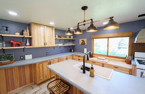 Spanish Valley Cabin | The MeadowHouse at Pack Creek Ranch
