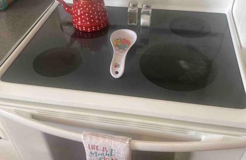 Price Cottage | The Polka Dot Cottage: A cute 1950`s vibe