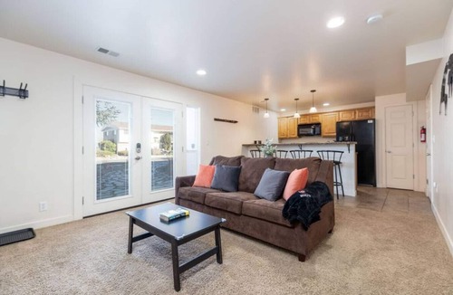 Cottonwood Heights House | The Shredder`s Shanty - Close to Ski Resorts!