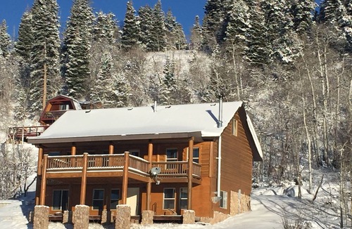 Tollgate Canyon House | Tollgate Canyon Cabin Sleeps 10 near Park City