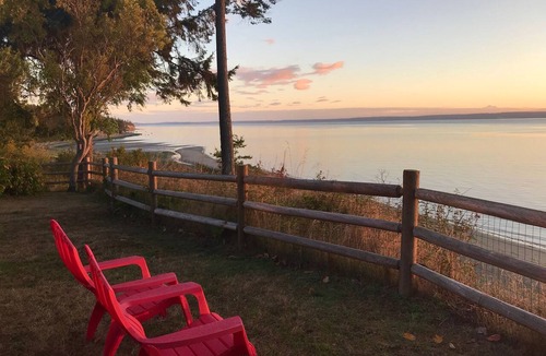 Nordland House | Top-Rated Waterfront Retreat Near Port Townsend