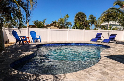 Flor-a-mar House | Traditional Florida Home Ready for Families Enjoyment! Boat Rental Available