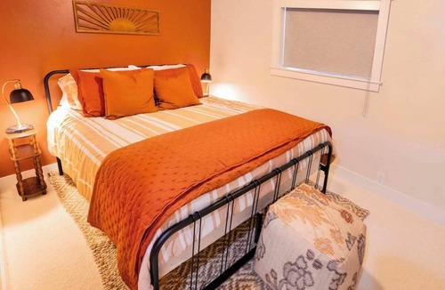 Sandy Apartment | Tramway Base camp: Your home away from home close to the best recreation in Utah