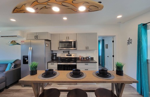 Panama City House | Turtle Cove: Sleeps 8, Pets + Arcade