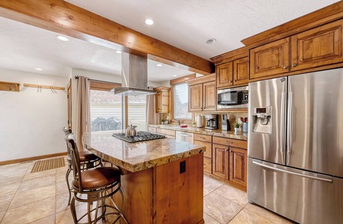 Park Meadows Condo | Ultimate Pet Friendly Family Escape Hot Tub Park City 177
