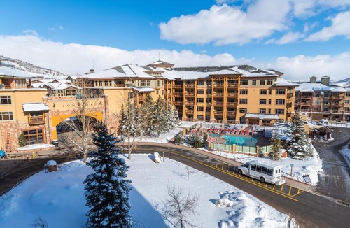 Park City House | Unequalled Ski in Out Location Next to Gondola, Superior 1BR, Pool, Condo Nast Winner B318
