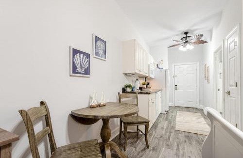 Seacrest Beach Apartment | Village of South Walton CB 243