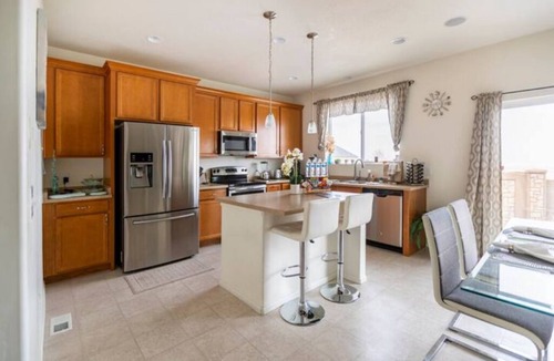 Salt Lake County House | Wake up to the best panoramic views in this cozy 3-bedroom house.
