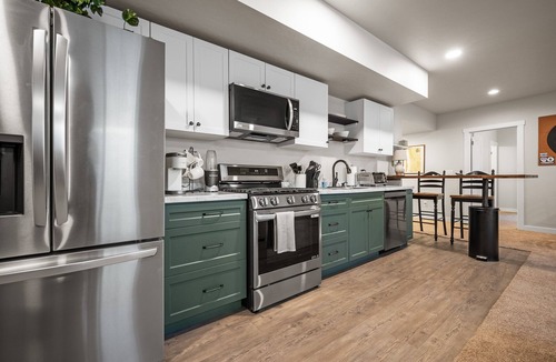 Mountain Green House | Wasatch Peak Chateau R3b| Pool | Hot Tub |Unit B