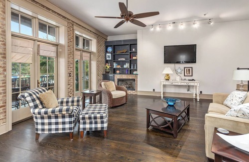 King City Condo | Watch all the goings on in the village from your deck overlooking Mallery St.