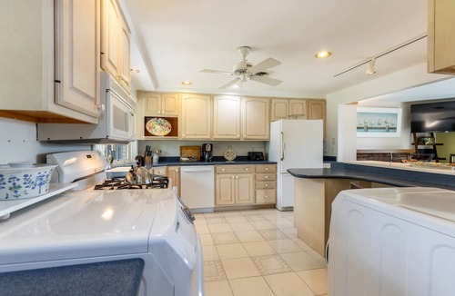 Arnold House | Waterfront Home w Pool, Pier & Parking Mins to Annapolis