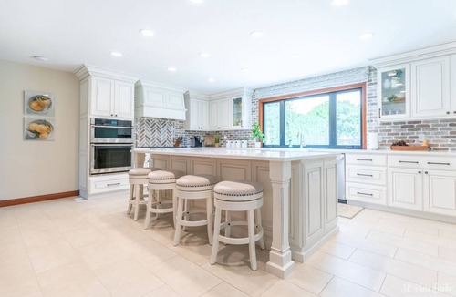 Toquerville House | Wedding Venue~Family reunions~Pool~Views~This Desert Mansion sleeps 46