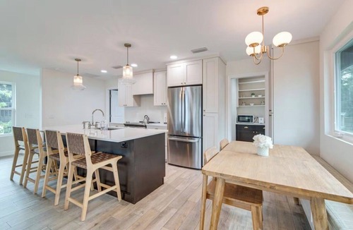 Weeki Wachee Gardens House | Weeki Wachee River Retreat - Main River House with Private Dock