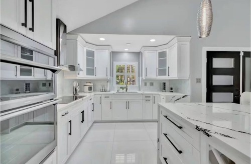 North Forest Hills House | Welcome to your Private Tampa escape — designed for unforgettable group stays!