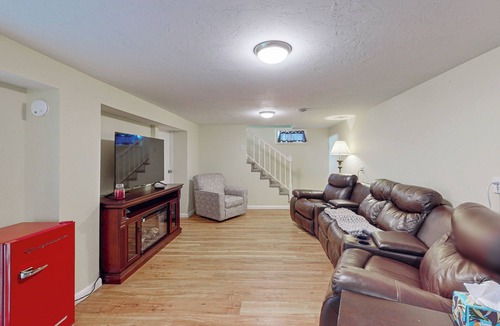 York House | Work & Play! Home 1 Mi to Dtwn & Central Market