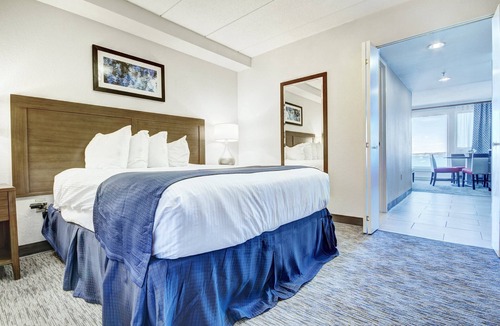 Yachting Village Resort | Wyndham Inn on the Harbor ~ Two Bedroom Suite ~ Two Queen Beds