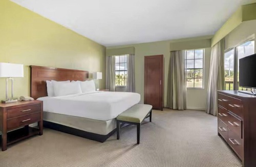 West Kissimmee Hotel | Your Next Favorite Escape Starts Right Here! 2 Units with Kitchen, Outdoor Pool!