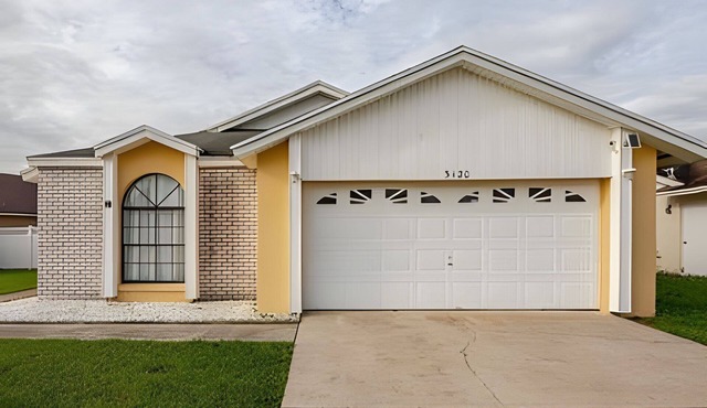 10 Minutes to Disney Pool Home *Renovated*