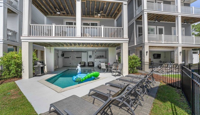 100 Luxury Pool Home | Media Room | Walk to Beach in Hilton Head Island