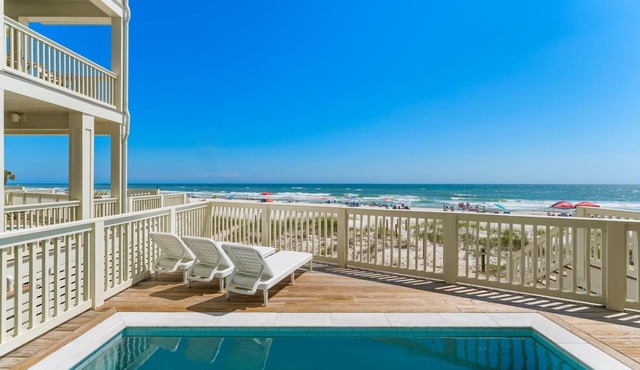 2 Beach Houses -Direct Beachfront, Sleeps 24, 2 Pools, West End