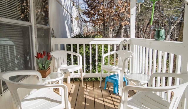 2 Bed/2 Bath Walk-In Home ~ Near Table Rock State Park ~ FREE TICKETS INCLUDED! (CASA)
