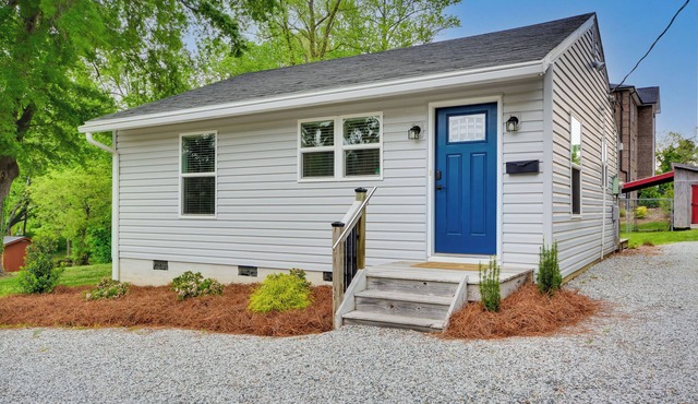 2 Mi to Downtown: Greensboro Home By Park! in Greensboro