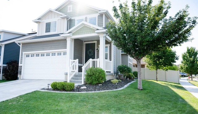 🔥 25 mins from Airport ⭐️Sleeps 10+