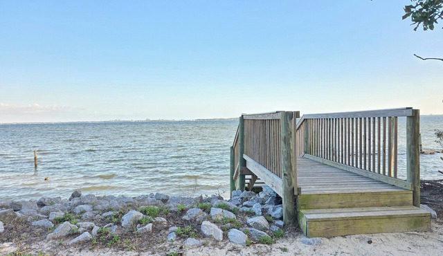 3BR Coastal + Kayak ●Steps to Perdido Beach Park●Near Orange Beach & Gulf Shores in Perdido Beach