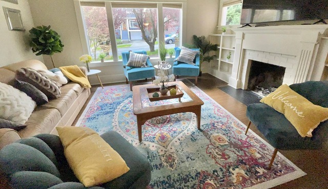 5 BDRM Top Queen Anne Quiet home & 5 min 2 DT